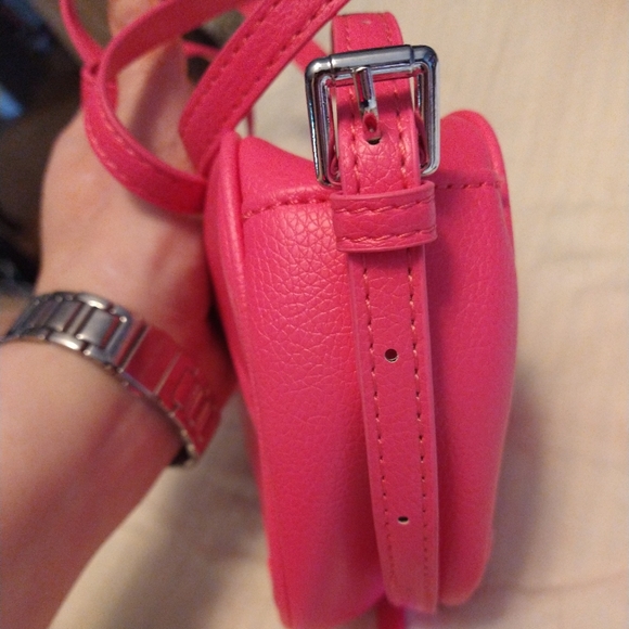 Jeffree Star Limited Edition Pink Heart Crossbody Bag New - Picture 3 of 7